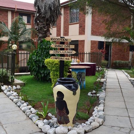 Acacia Hotel Mbarara Nyamitanga Екстер'єр фото