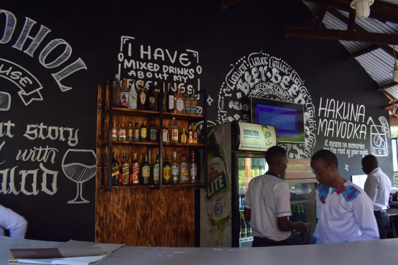 Acacia Hotel Mbarara Nyamitanga Екстер'єр фото