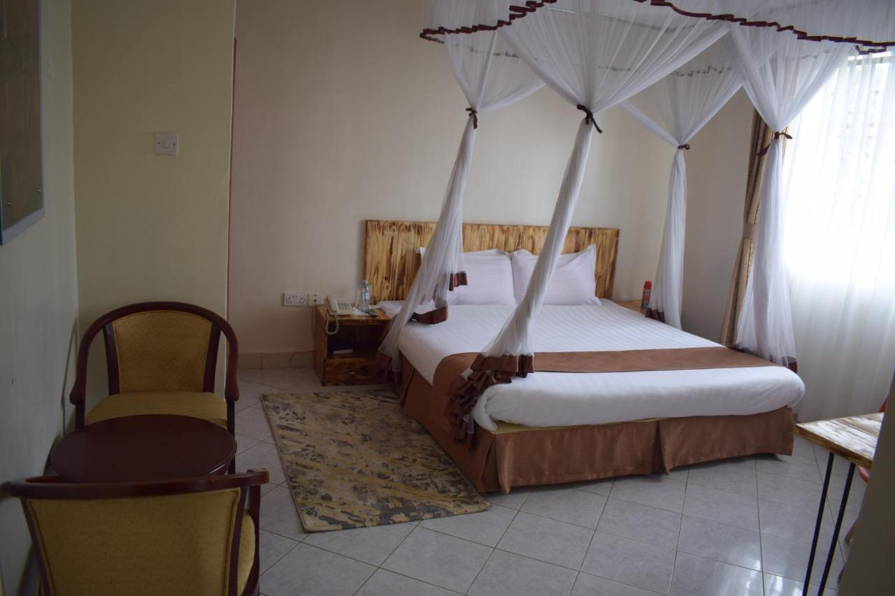 Acacia Hotel Mbarara Nyamitanga Екстер'єр фото