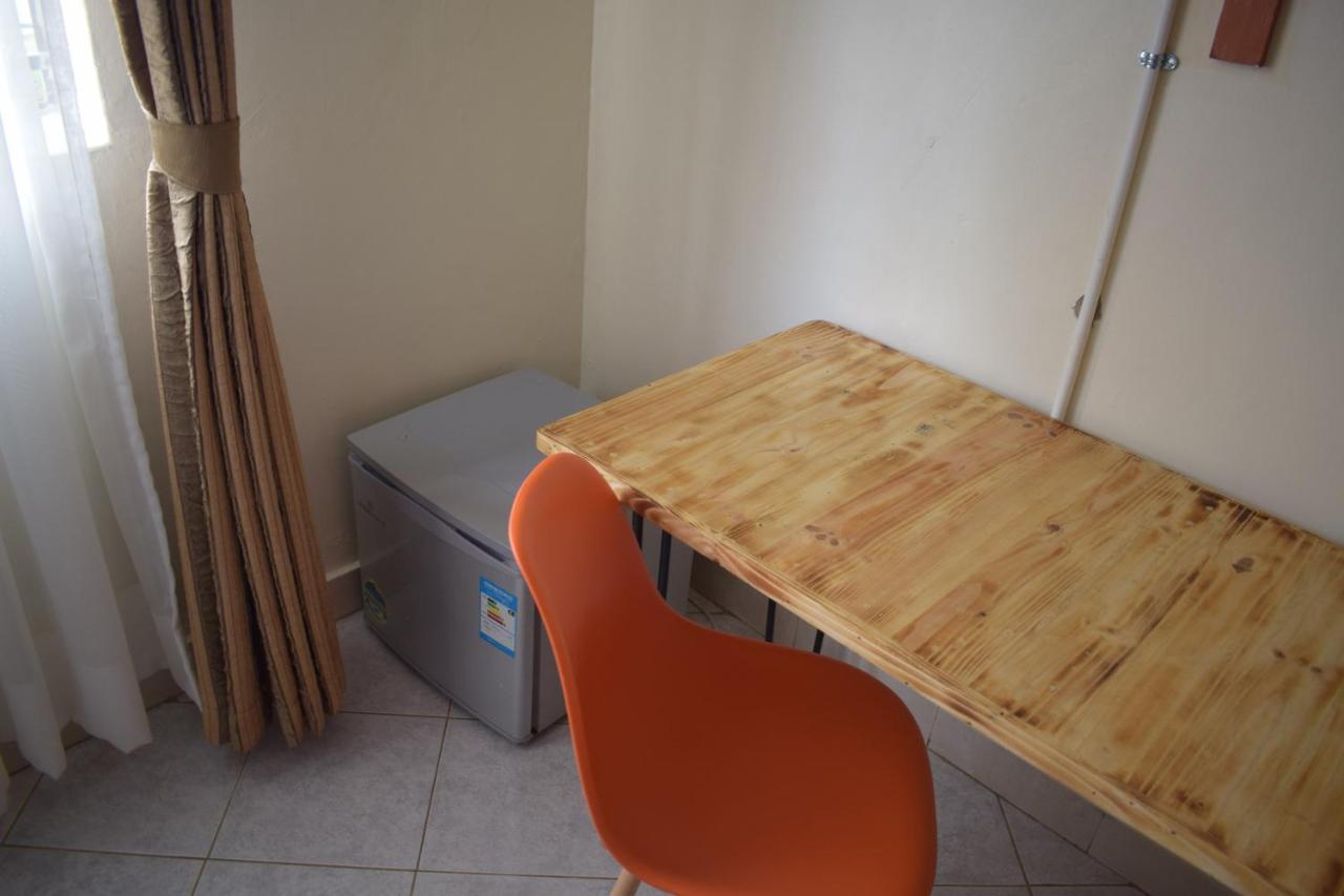 Acacia Hotel Mbarara Nyamitanga Екстер'єр фото
