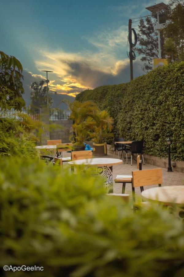 Acacia Hotel Mbarara Nyamitanga Екстер'єр фото