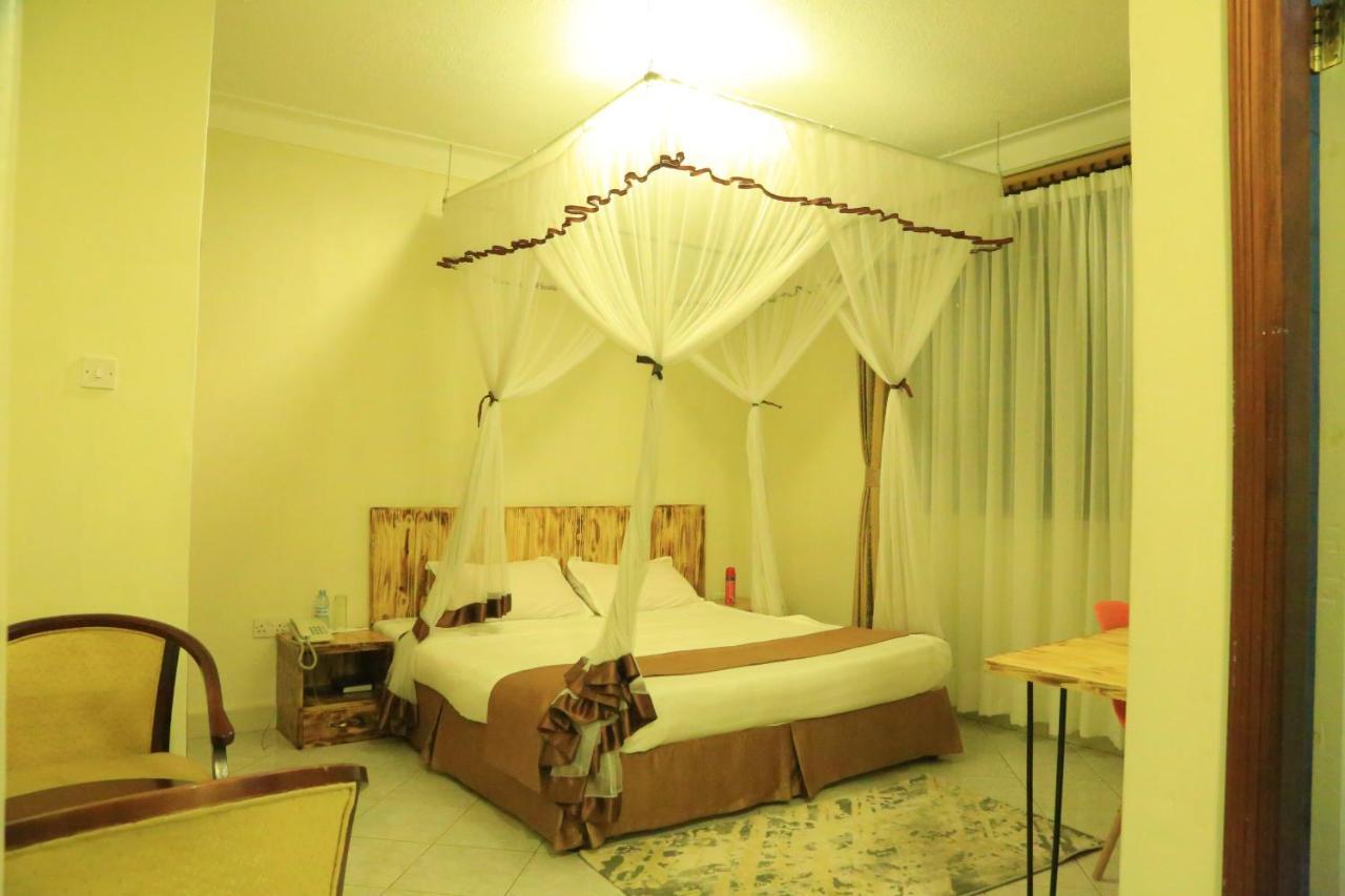 Acacia Hotel Mbarara Nyamitanga Екстер'єр фото